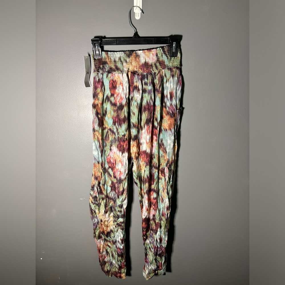 Urban Outfitters Out From Under Pastel Floral Lounge Joggers Women’s Size Small - Picture 1 of 4